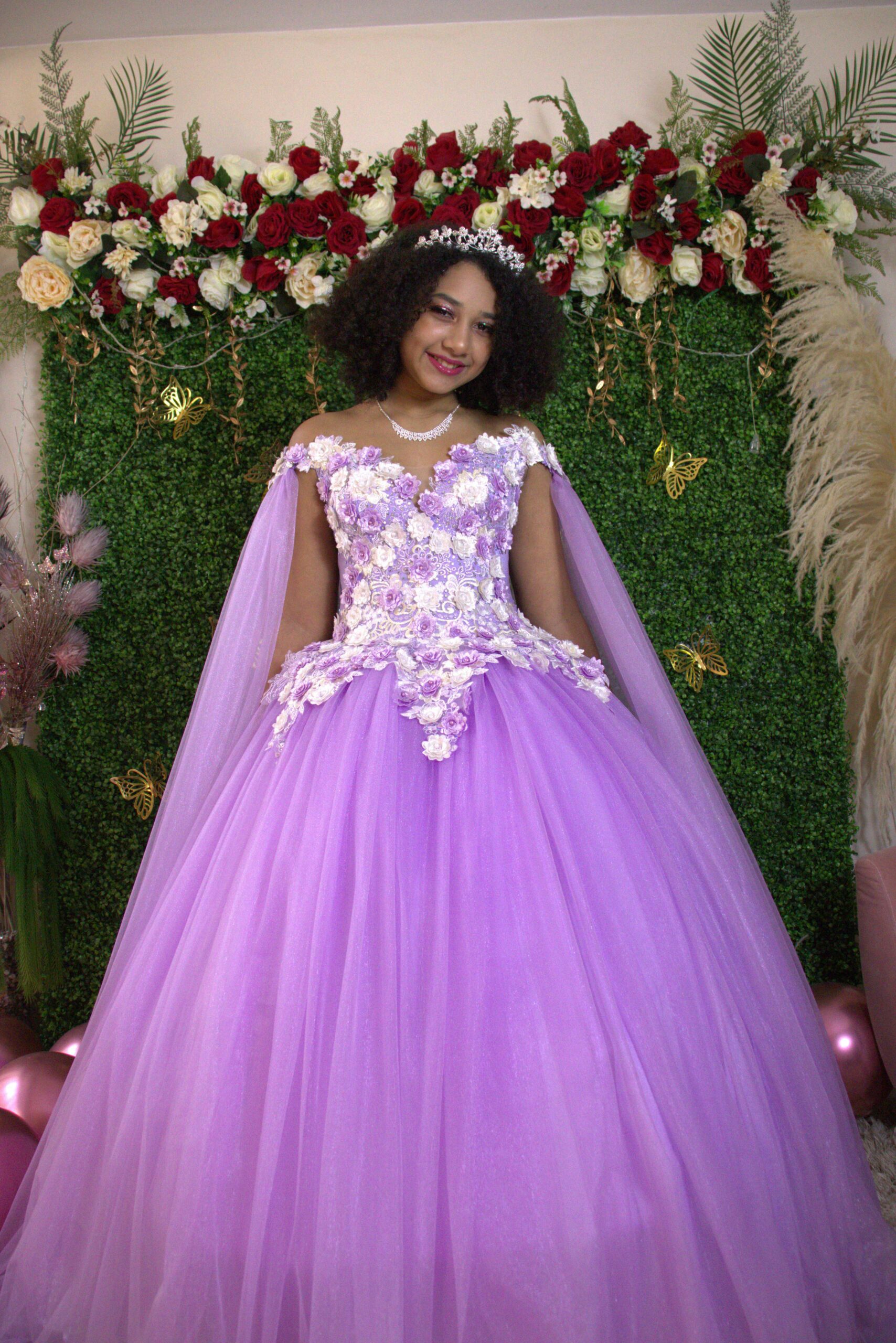Alquiler de Vestido de quinceañera lila bebe - Mechita Collection